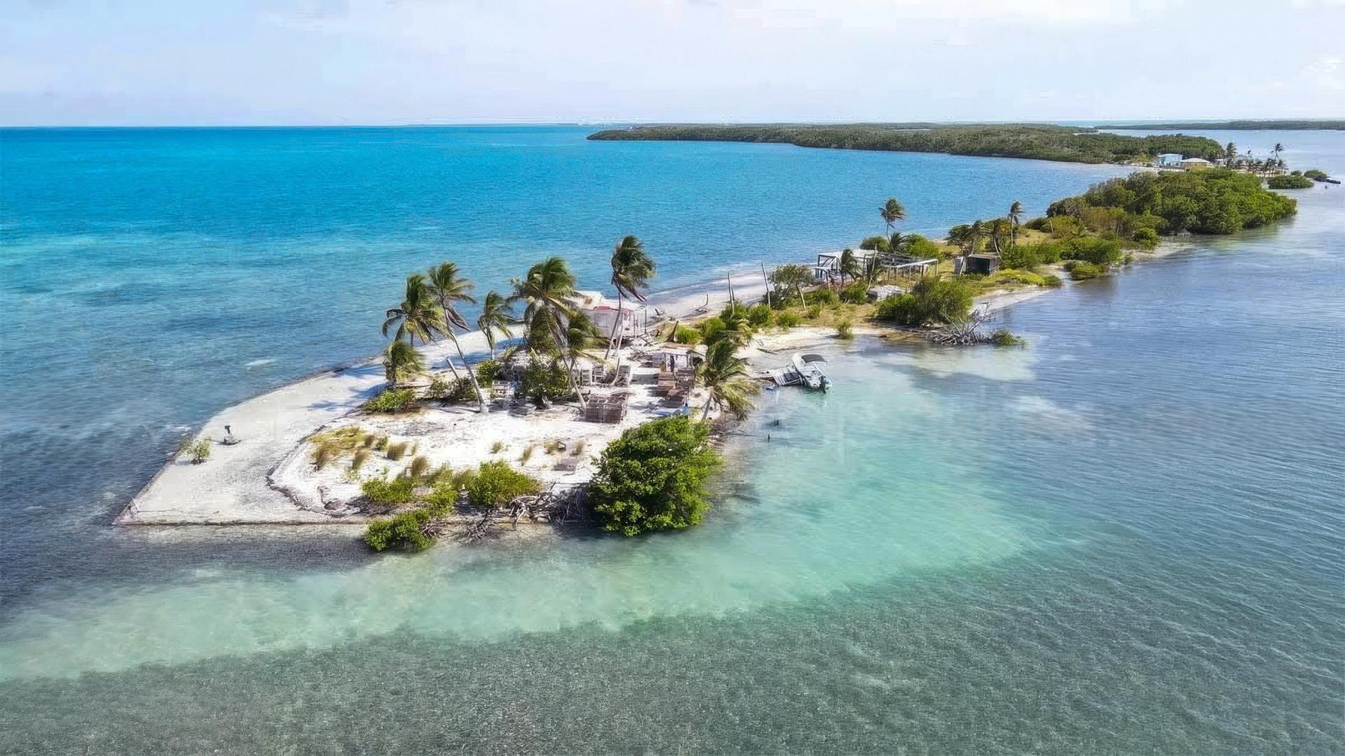 Shag Caye – Private island in Belize, Central America